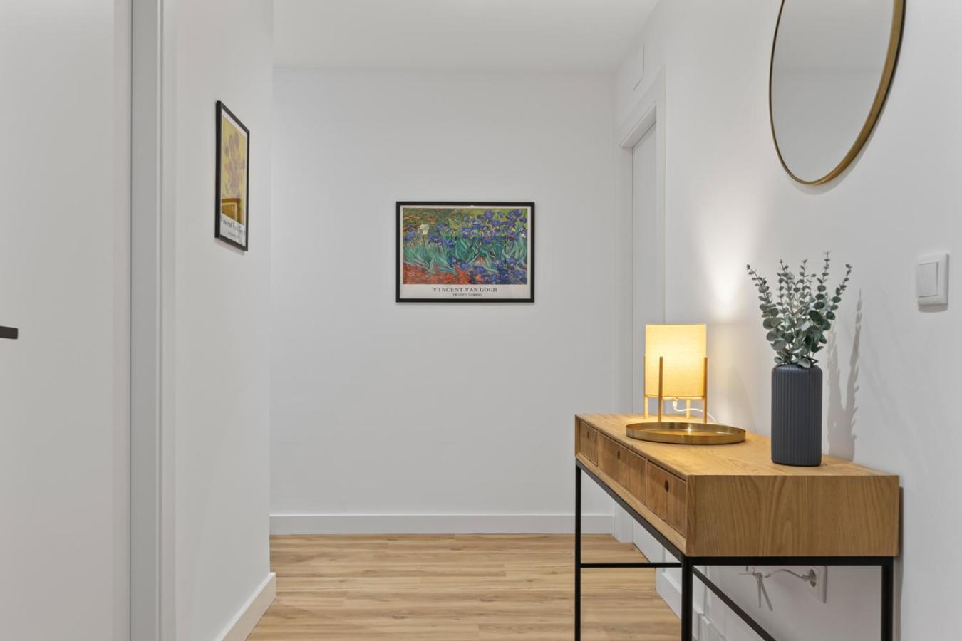 Van Gogh, Confort Y Diseno En El Centro De Χιχόν Εξωτερικό φωτογραφία